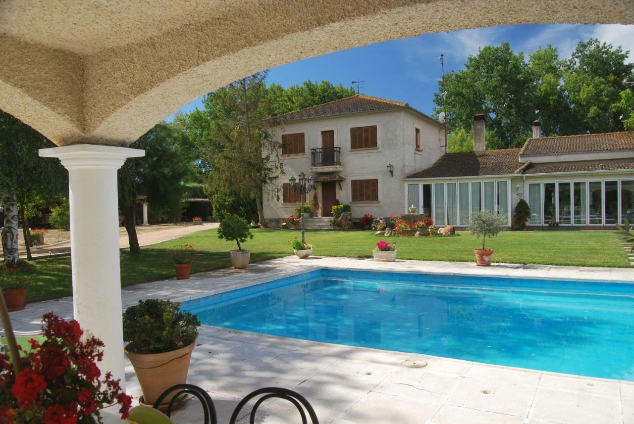 El Campillo Vila Pelabravo Exterior foto